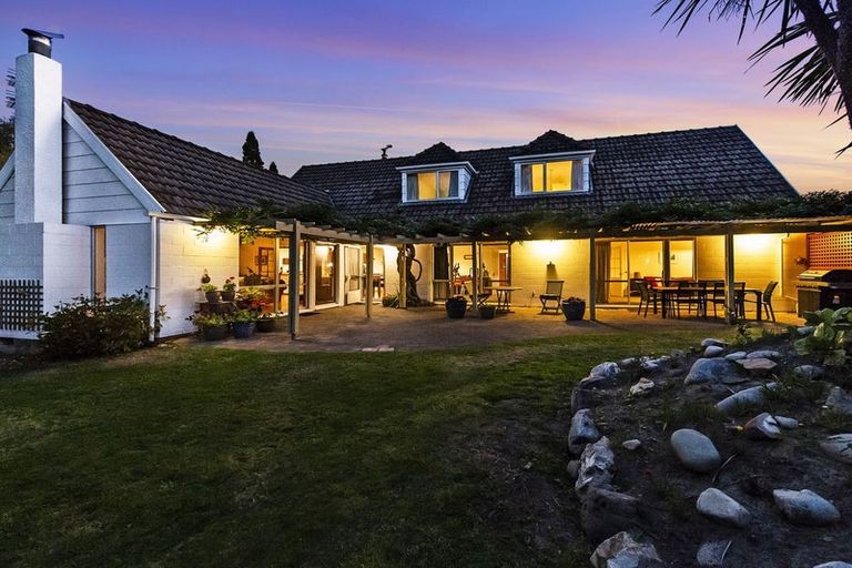 Photo of property in 1737 Hoskyns Road, Kirwee, Darfield, 7571