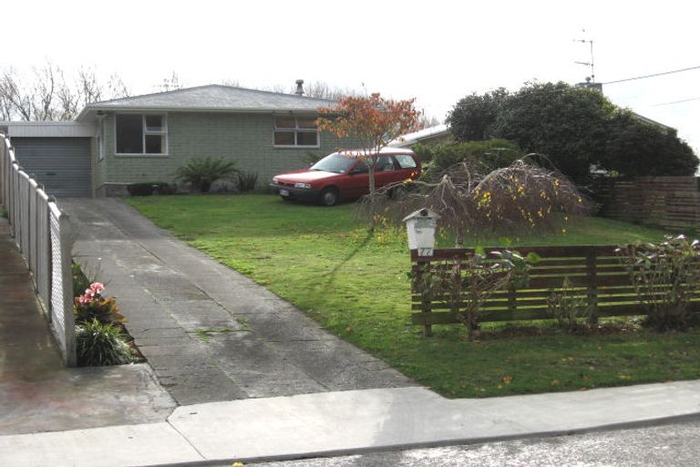 Photo of property in 77 Kiwi Road, Raumati Beach, Paraparaumu, 5032