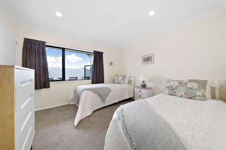 Photo of property in 113 Meadowstone Drive, Wanaka, 9305