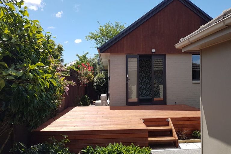 Photo of property in 8 Kinleys Lane, St Albans, Christchurch, 8014