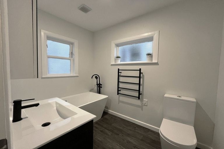 Photo of property in 53 Handyside Street, Tawa, Wellington, 5028