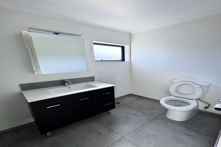 Photo of property in 15 Sealord Place, Manurewa, Auckland, 2102
