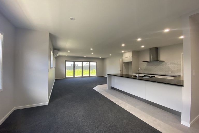 Photo of property in 14 Monowai Street, Poraiti, Napier, 4112