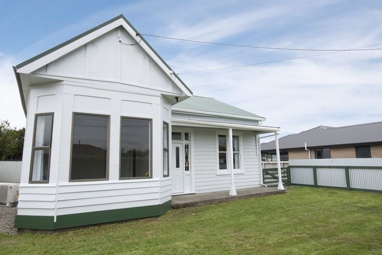 Photo of property in 42 Dudley Street, Grasmere, Invercargill, 9810