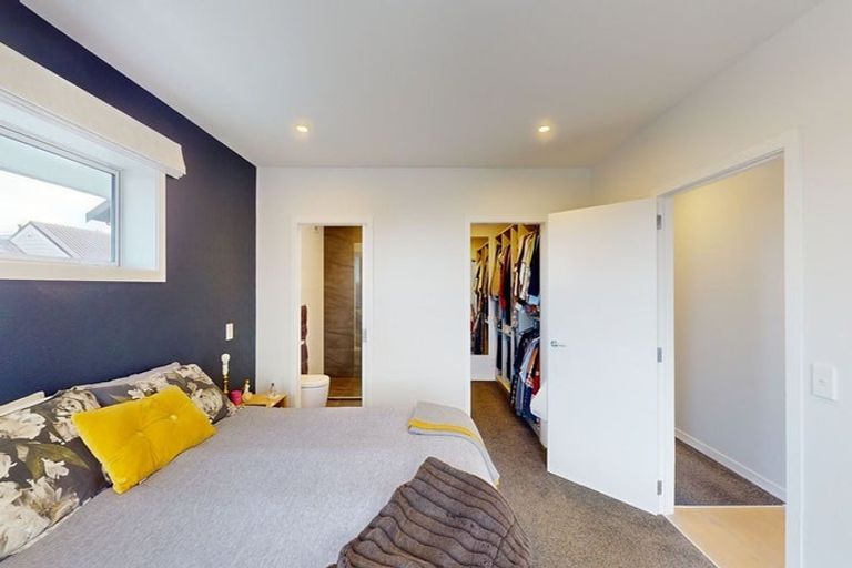 Photo of property in 74u2 Jubilee Road, Khandallah, Wellington, 6035