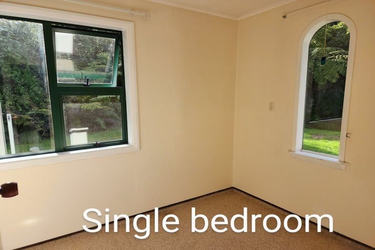 Photo of property in 30 Crest Road, Akatarawa, Upper Hutt, 5372