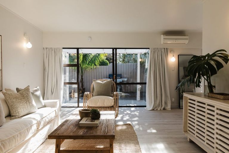 Photo of property in 41a Charles Street, Westshore, Napier, 4110