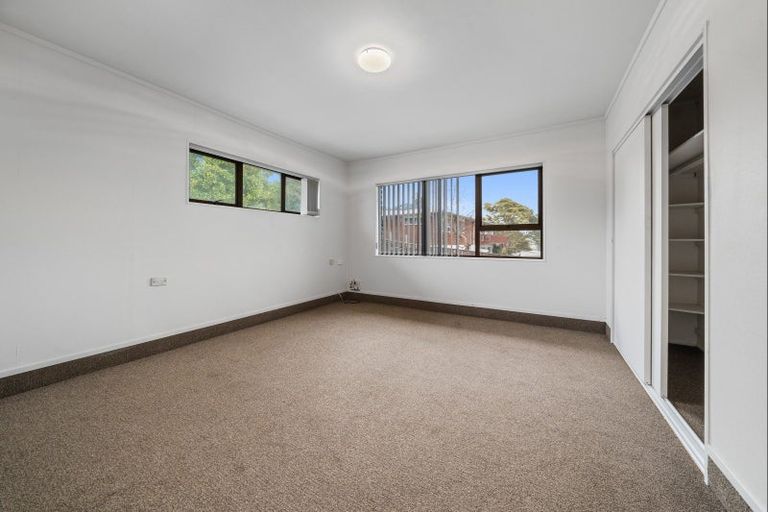 Photo of property in 12b Bronte Place, Whalers Gate, New Plymouth, 4310