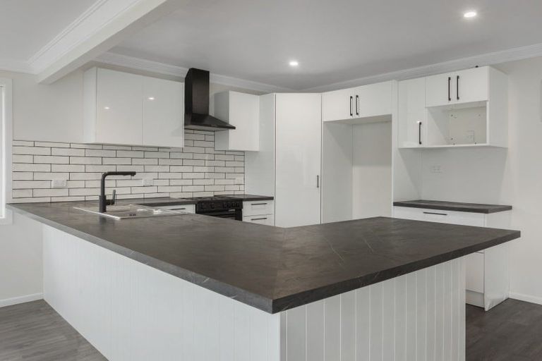 Photo of property in 10g Church Street, Katikati, 3129