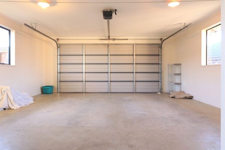 Photo of property in 14 Farleigh Close, Huntington, Hamilton, 3210