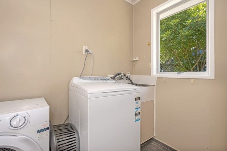Photo of property in 2 Foster Street, Te Hapara, Gisborne, 4010