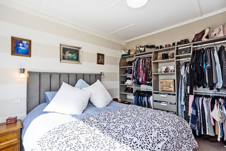 Photo of property in 2 Neva Street, Fortrose, Invercargill, 9875
