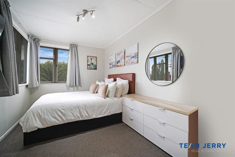 Photo of property in 1/23 Porchester Road, Papakura, 2110