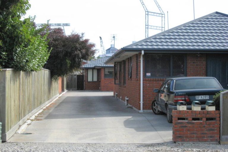 Photo of property in 83 Grafton Street, Waltham, Christchurch, 8011