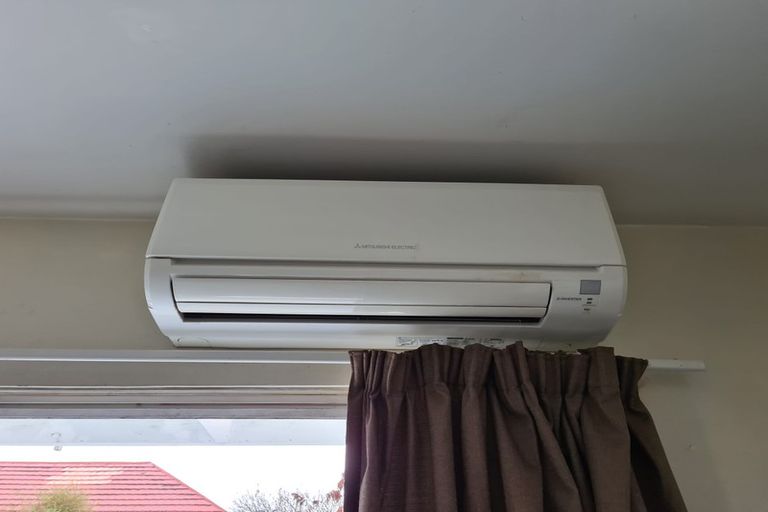 Photo of property in 1/25 Vienna Street, Waltham, Christchurch, 8023