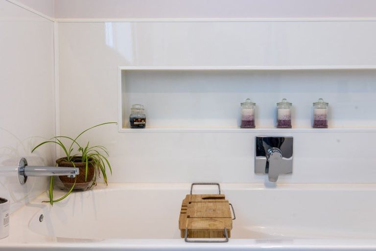 Photo of property in 53 Karu Crescent, Waikanae, 5036