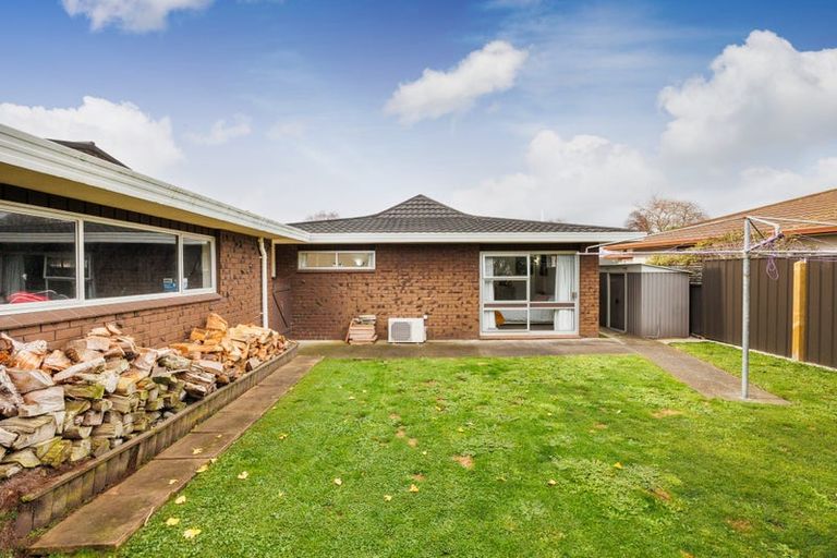 Photo of property in 52 Kentucky Way, Awapuni, Palmerston North, 4412