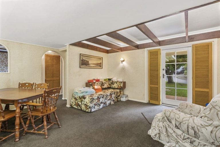 Photo of property in 37 Burrows Avenue, Karori, Wellington, 6012
