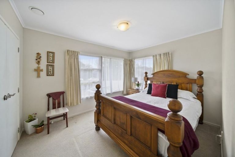 Photo of property in 180 Fisher Parade, Farm Cove, Auckland, 2012