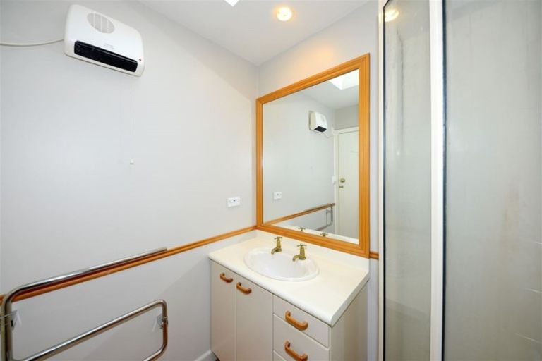 Photo of property in 44 Steadman Road, Broomfield, Christchurch, 8042