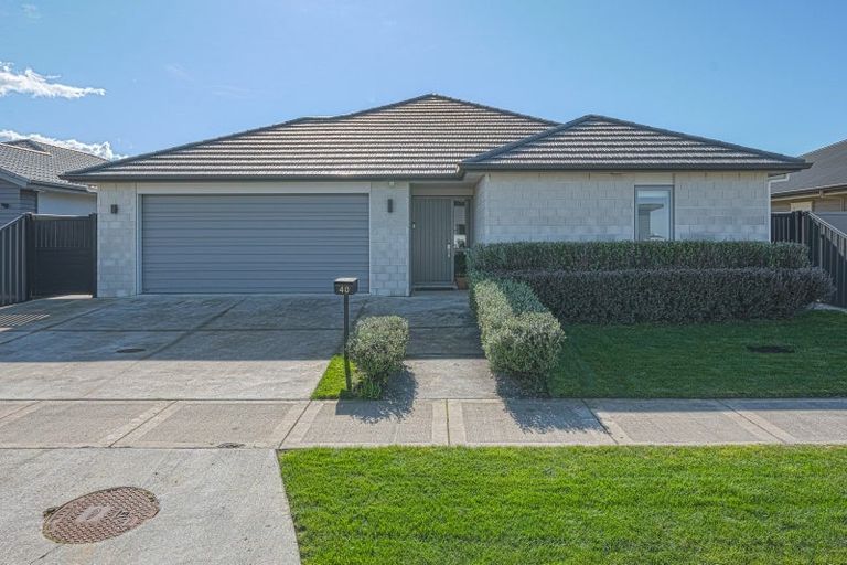 Photo of property in 40 Hurunui Drive, Te Awa, Napier, 4110