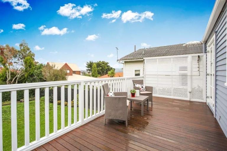 Photo of property in 57 James Laurie Street, Henderson, Auckland, 0612