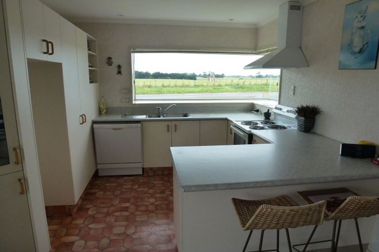 Photo of property in 96 Kelvin Grove Road, Kelvin Grove, Palmerston North, 4414