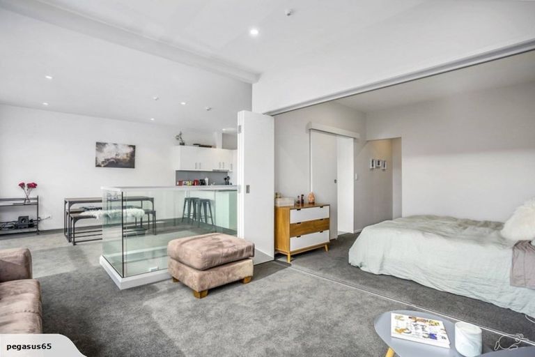 Photo of property in 8 Mata Lane, Stanmore Bay, Whangaparaoa, 0932