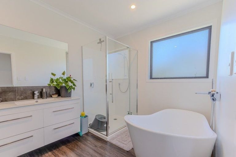 Photo of property in 4 Tenga Street, Putiki, Whanganui, 4501