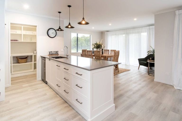 Photo of property in 1572b Millbrook Road, Taipuha, Paparoa, 0571