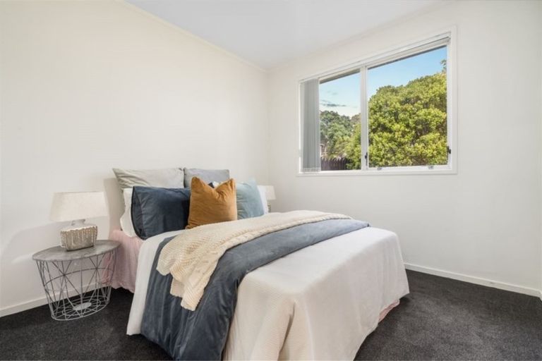 Photo of property in 18 Osman Street, Glen Eden, Auckland, 0602
