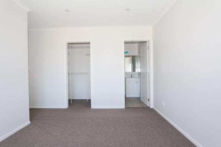 Photo of property in 13/19u Ruakiwi Road, Hamilton Lake, Hamilton, 3204