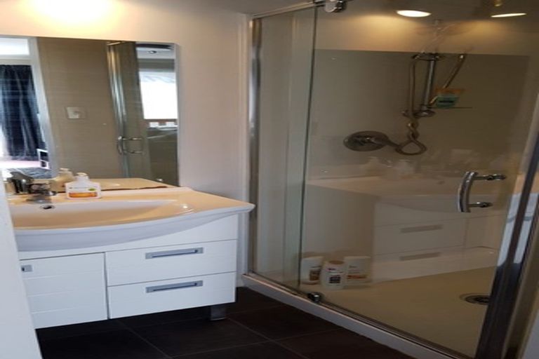 Photo of property in 223c The Terrace, Wellington Central, Wellington, 6011