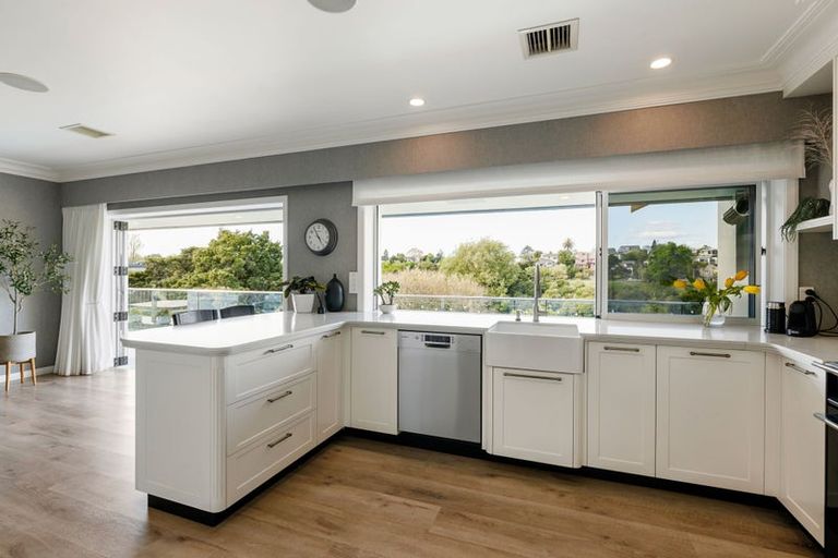 Photo of property in 4 Hardley Street, Whitiora, Hamilton, 3200