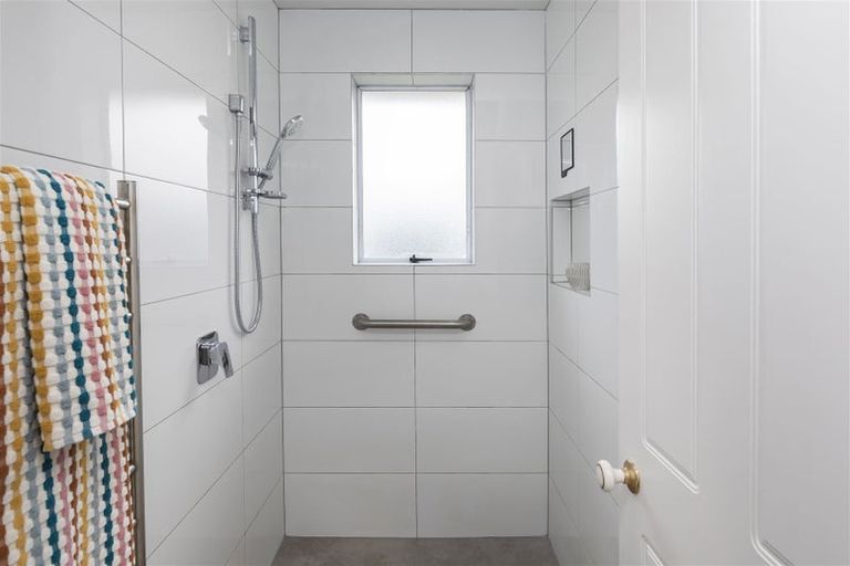 Photo of property in 133a Condell Avenue, Papanui, Christchurch, 8053