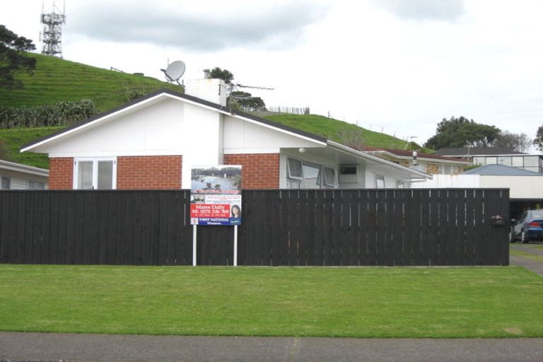 Photo of property in 97 South Road, Blagdon, New Plymouth, 4310