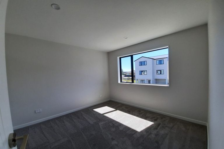 Photo of property in 20 Laquinta Place, Flat Bush, Auckland, 2019