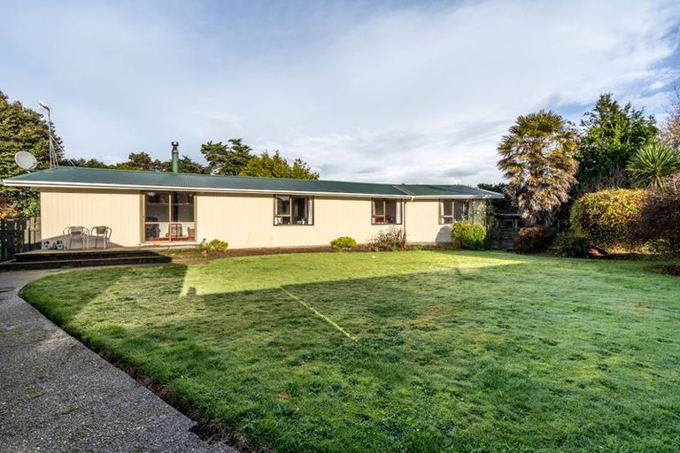Photo of property in 21 Kent Street, Woodend, Invercargill, 9877