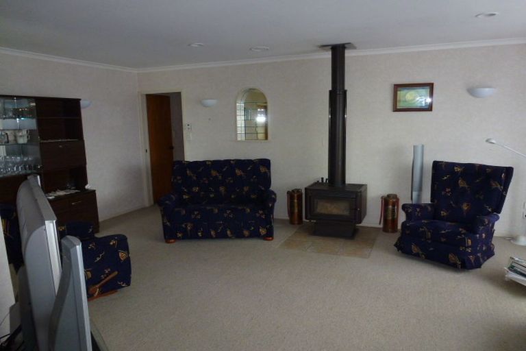 Photo of property in 96 Kelvin Grove Road, Kelvin Grove, Palmerston North, 4414