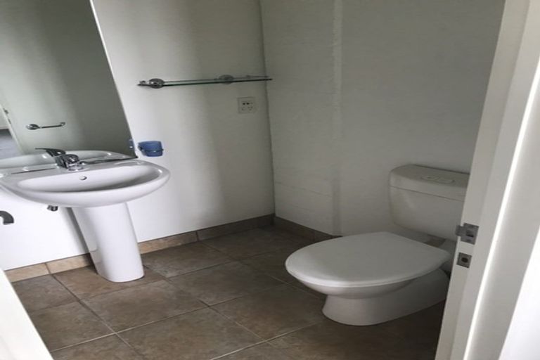 Photo of property in 37u9 Majoribanks Street, Mount Victoria, Wellington, 6011