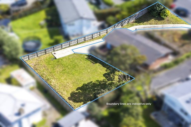 Photo of property in 221a Eskdale Road, Birkenhead, Auckland, 0626