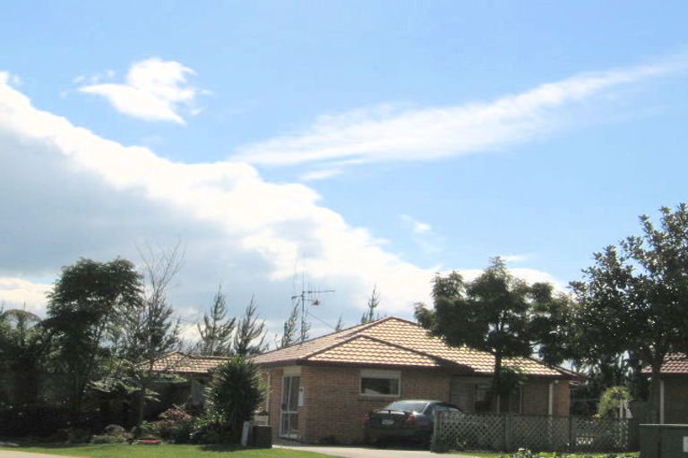 Photo of property in 105 Stableford Drive, Pyes Pa, Tauranga, 3112