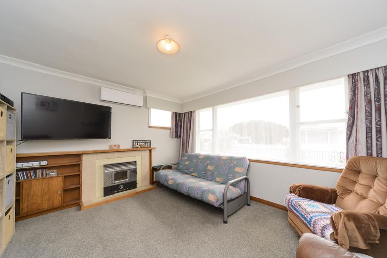 Photo of property in 341 Botanical Road, West End, Palmerston North, 4412