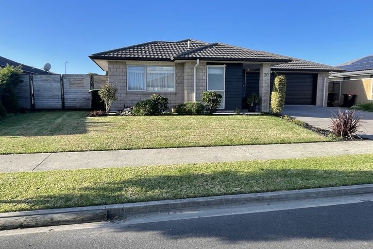 Photo of property in 20 Cupples Street, Papamoa Beach, Papamoa, 3118