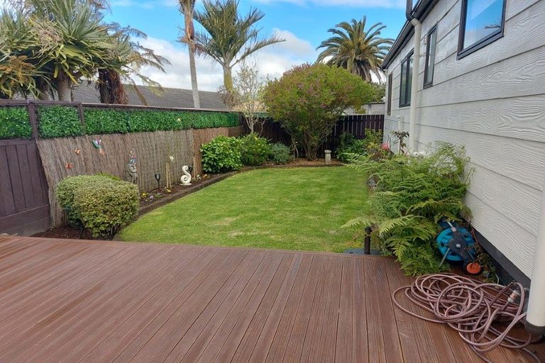 Photo of property in 2/436 Great South Road, Opaheke, Papakura, 2113