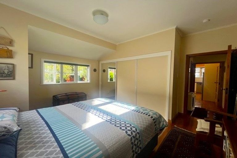 Photo of property in 10 Melvill Grove, Waterloo, Lower Hutt, 5011