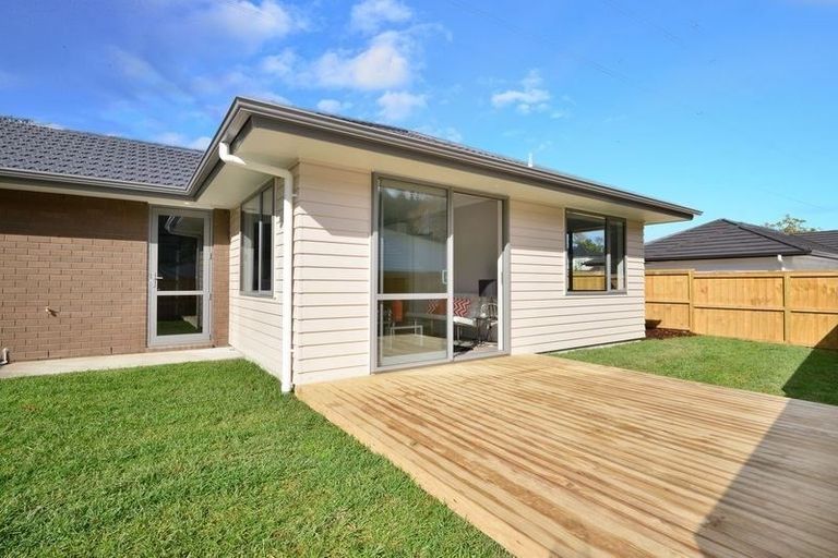 Photo of property in 41 Crabb Fields Lane, Riverhead, 0820