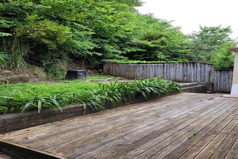Photo of property in 47-47a Milton Road, Bluff Hill, Napier, 4110