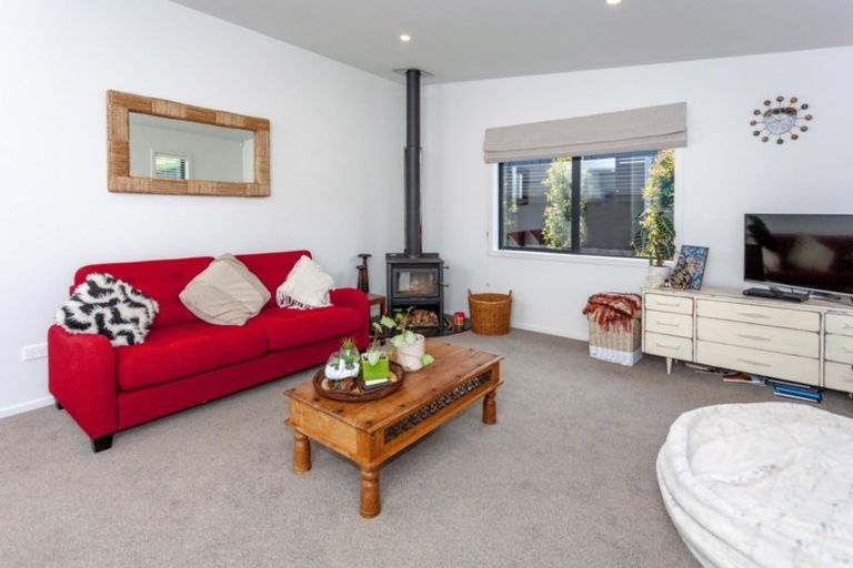Photo of property in 18 Navigation Drive, Cooks Beach, Whitianga, 3591