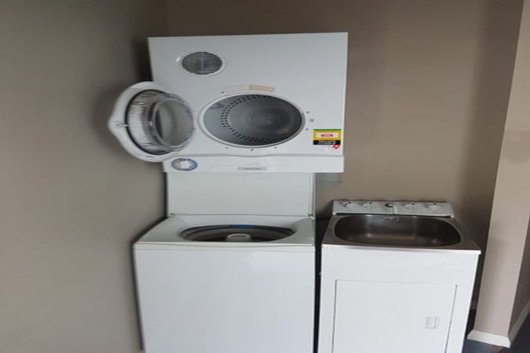 Photo of property in Willowbank Quarter, 8/8 Willowbank, North Dunedin, Dunedin, 9016
